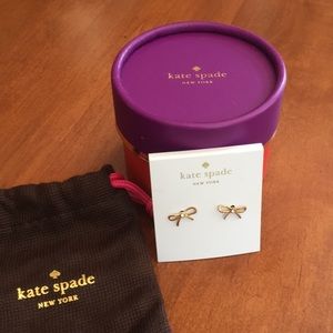 kate spade “Dainty Sparklers” pierced earrings